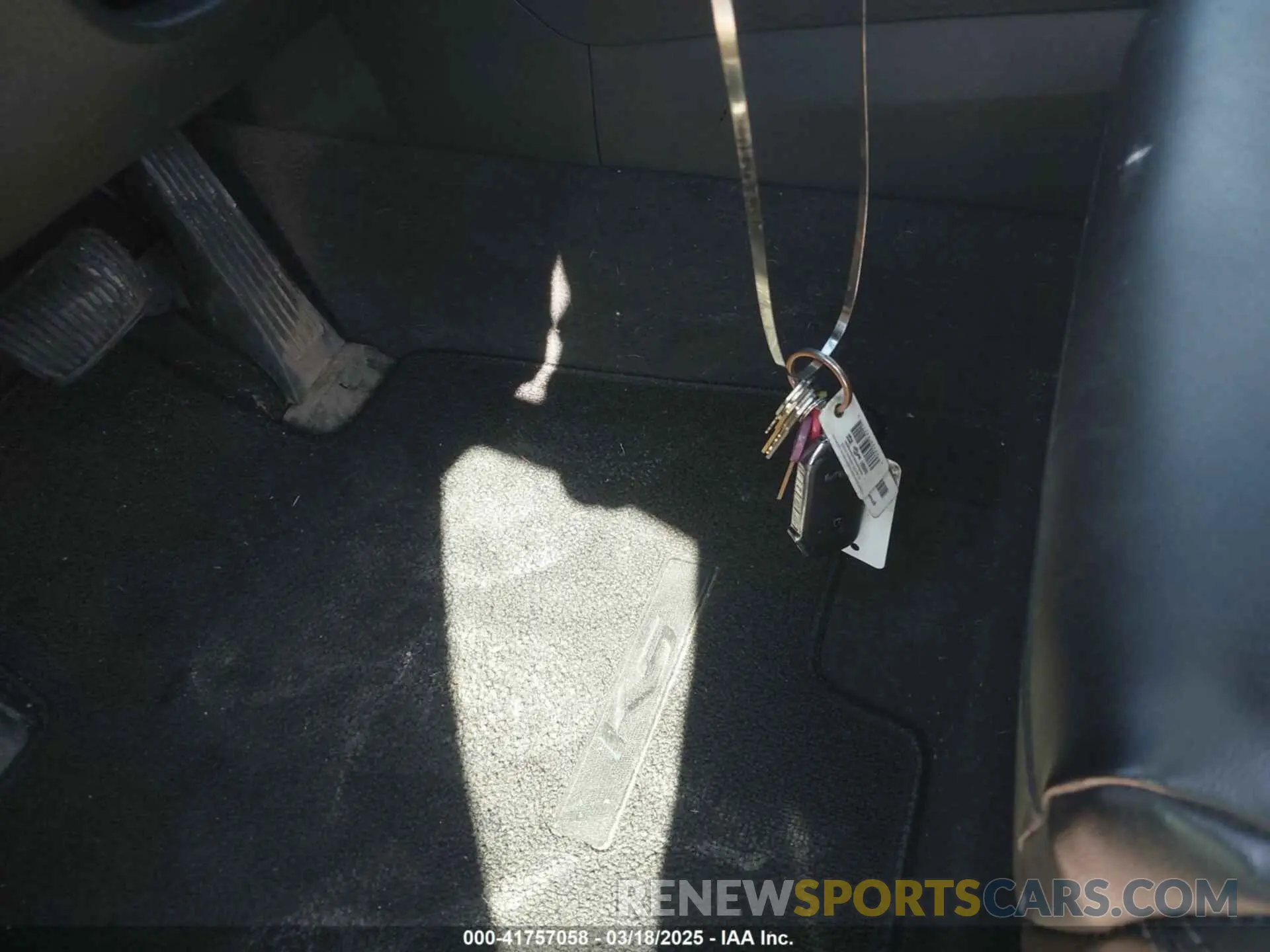 11 Photograph of a damaged car 5XXG64J22RG235225 KIA K5 2024