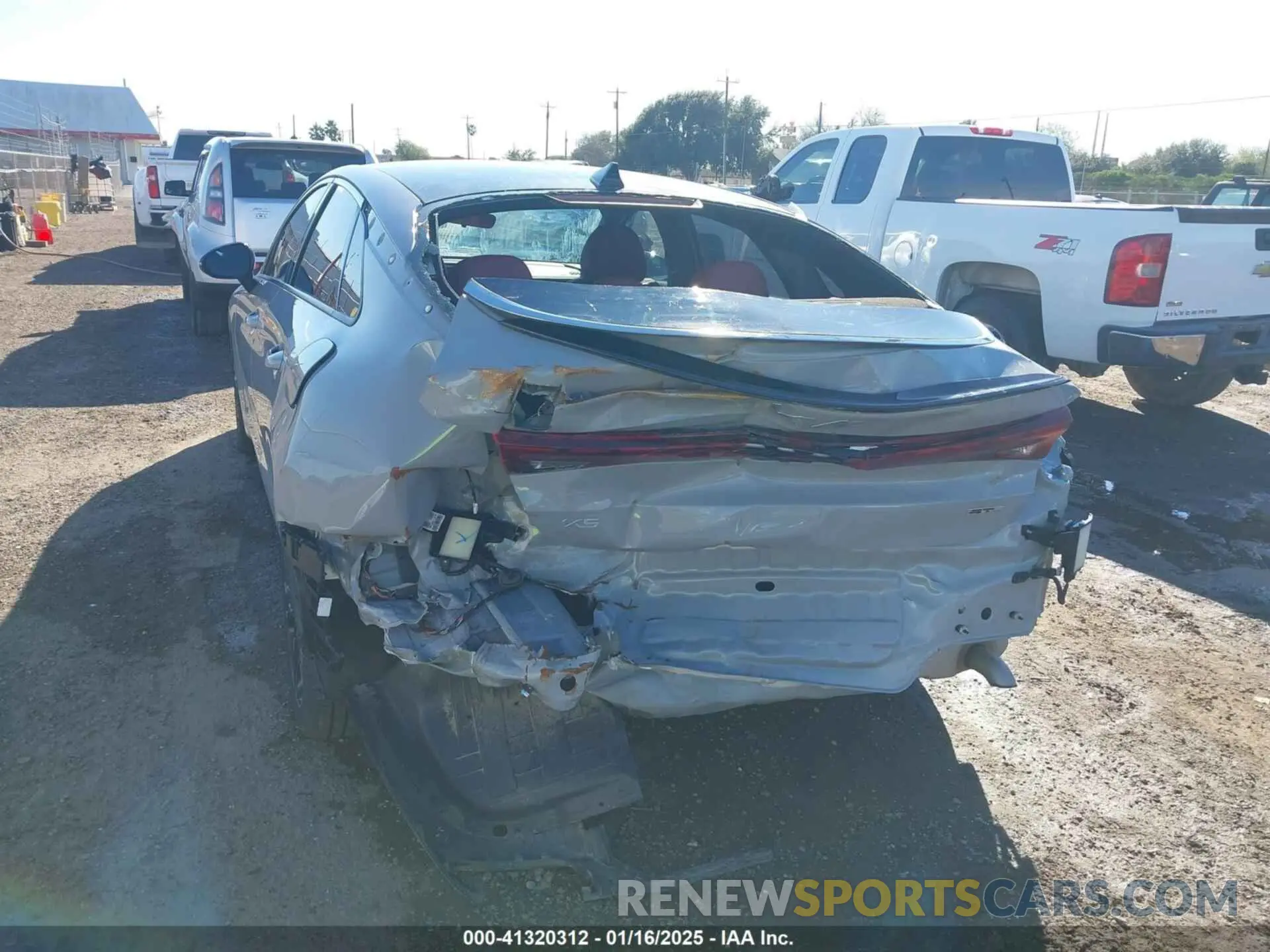 6 Photograph of a damaged car 5XXG64J23RG262935 KIA K5 2024