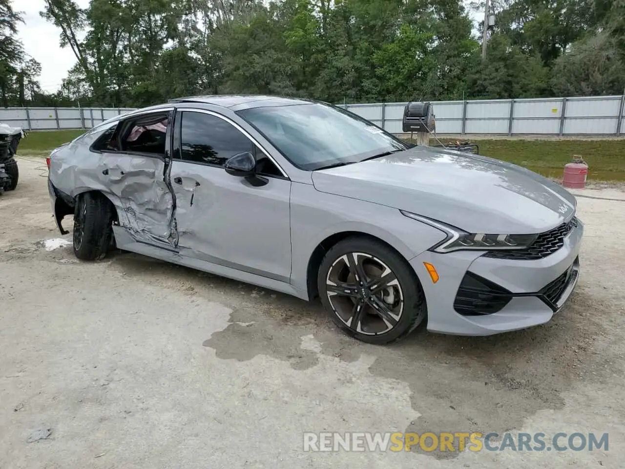 4 Photograph of a damaged car 5XXG64J24RG237106 KIA K5 2024