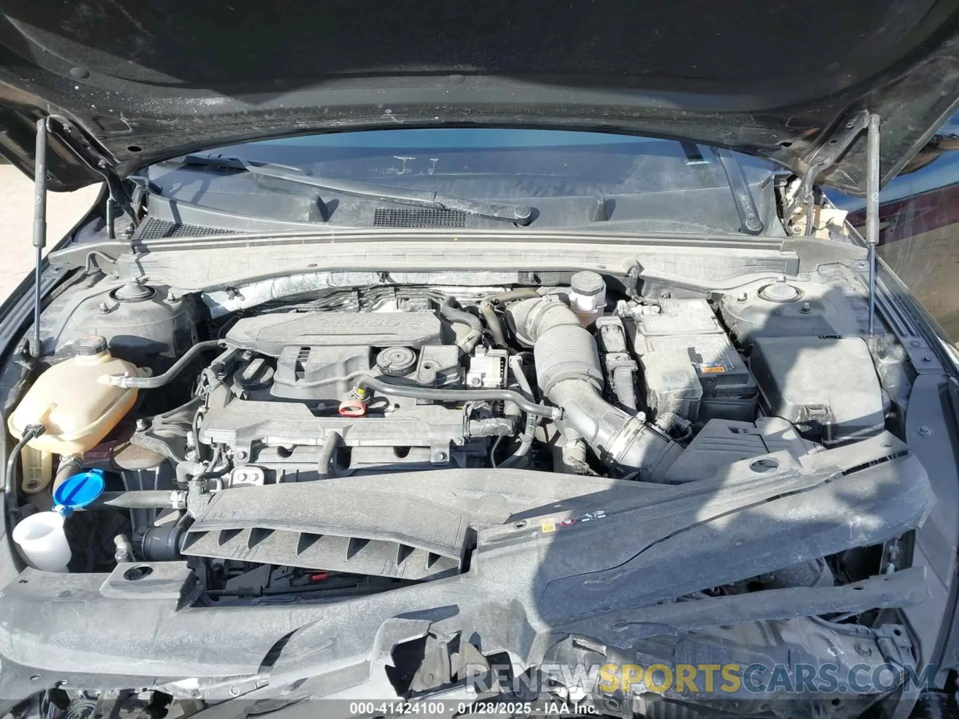 10 Photograph of a damaged car 5XXG64J24RG247893 KIA K5 2024