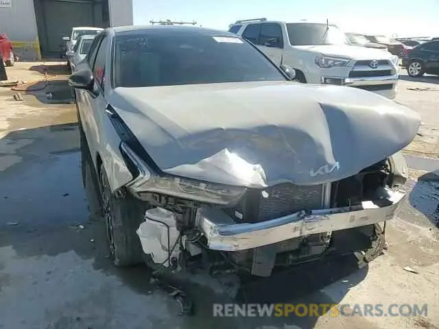 14 Photograph of a damaged car 5XXG64J24RG259946 KIA K5 2024