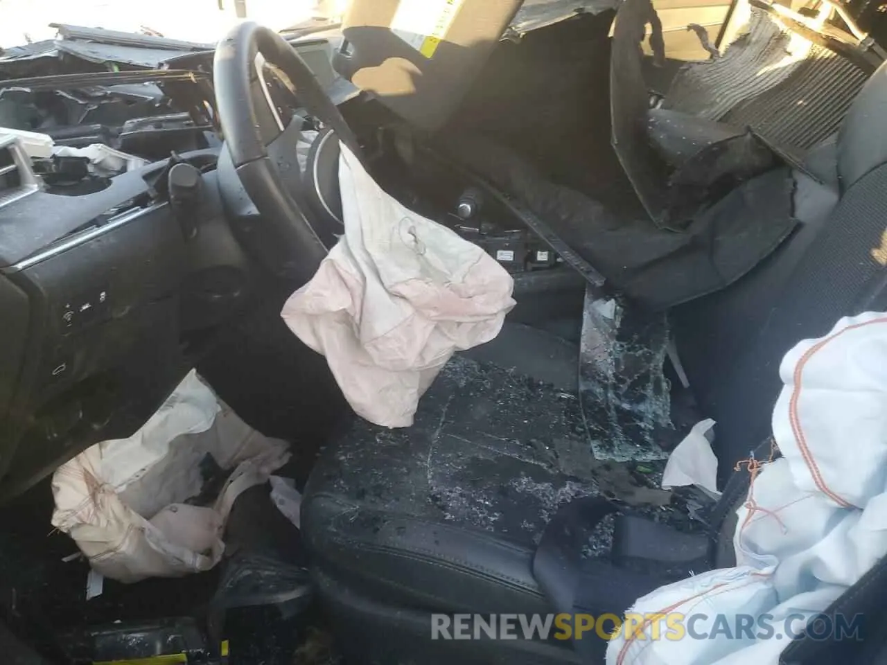 7 Photograph of a damaged car 5XXG64J25RG236434 KIA K5 2024