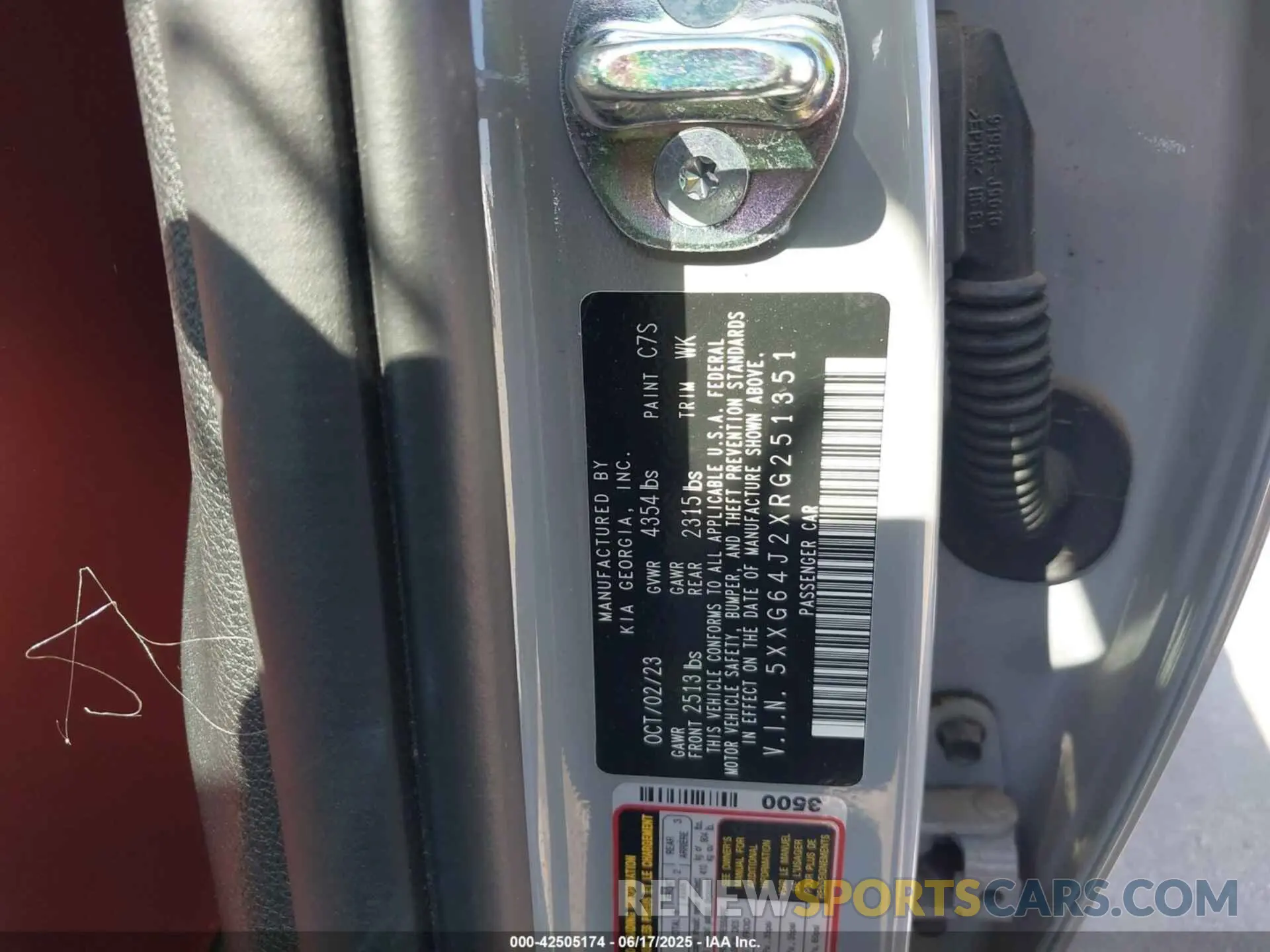9 Фотография поврежденного автомобиля 5XXG64J2XRG251351 KIA K5 2024