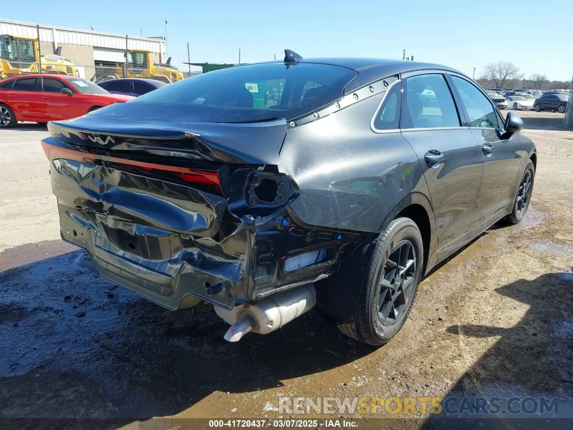 4 Photograph of a damaged car KNAG24J75S5293487 KIA K5 2025