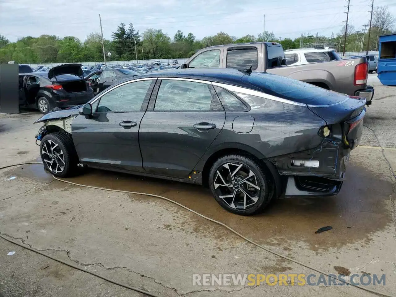 2 Photograph of a damaged car KNAG34J74S5307733 KIA K5 2025