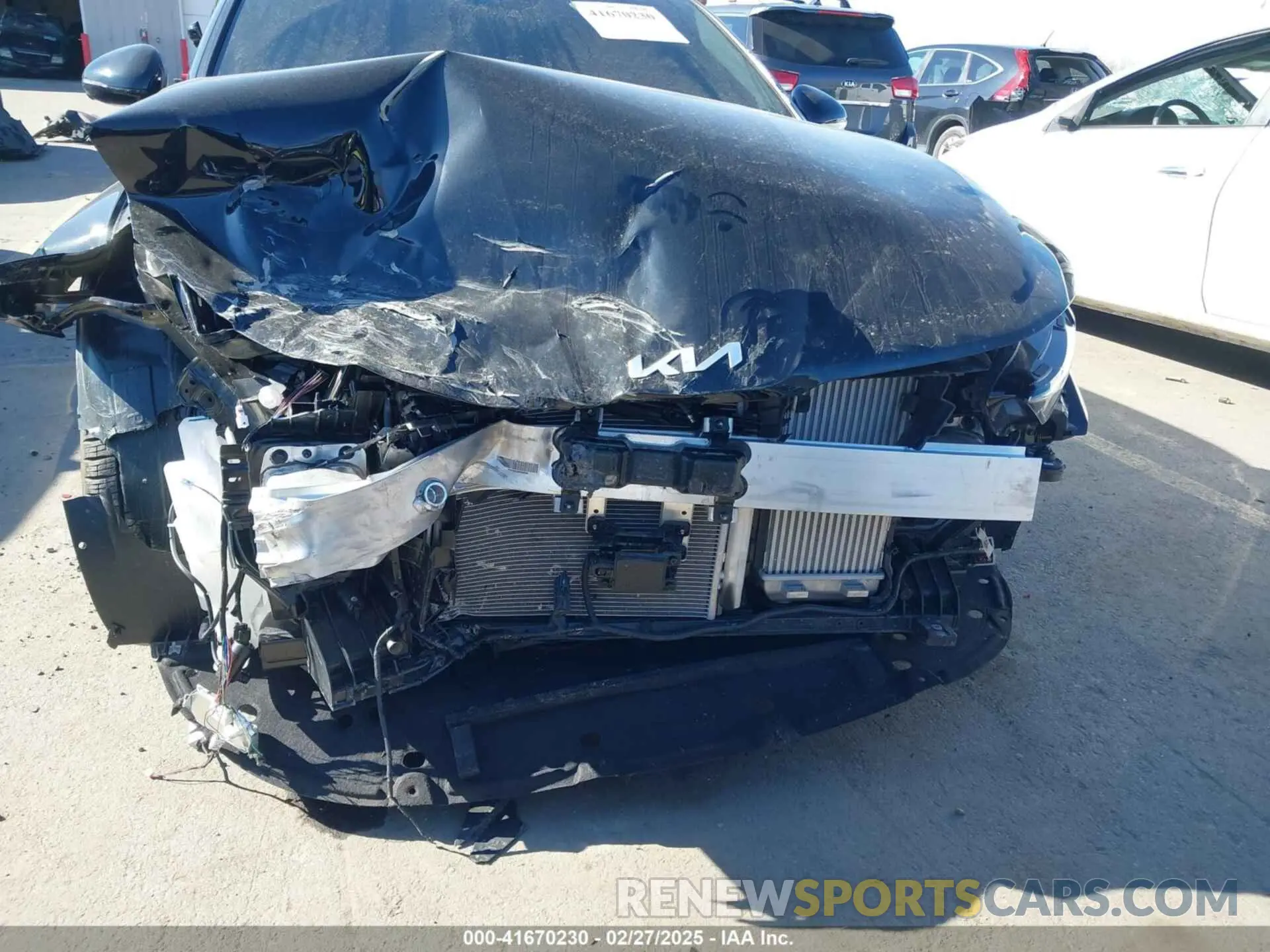 6 Photograph of a damaged car KNAG44J81S5340226 KIA K5 2025