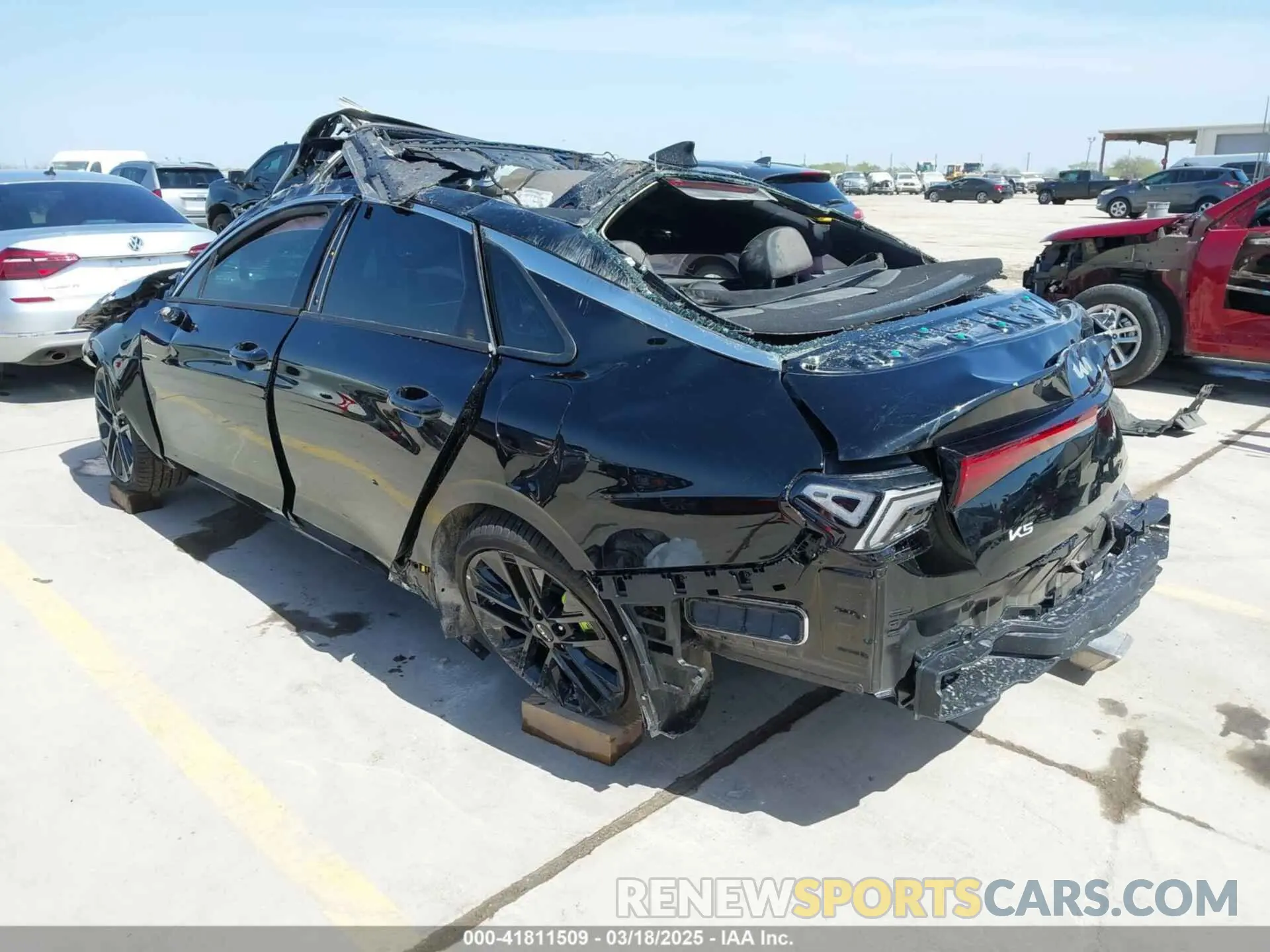 3 Photograph of a damaged car KNAG44J82S5317781 KIA K5 2025