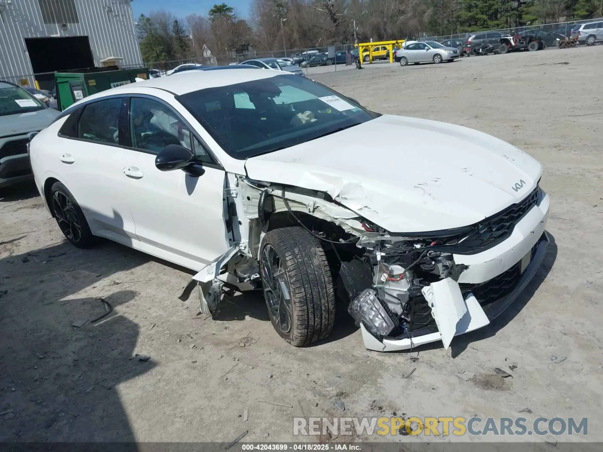 1 Photograph of a damaged car KNAG64J70S5314265 KIA K5 2025