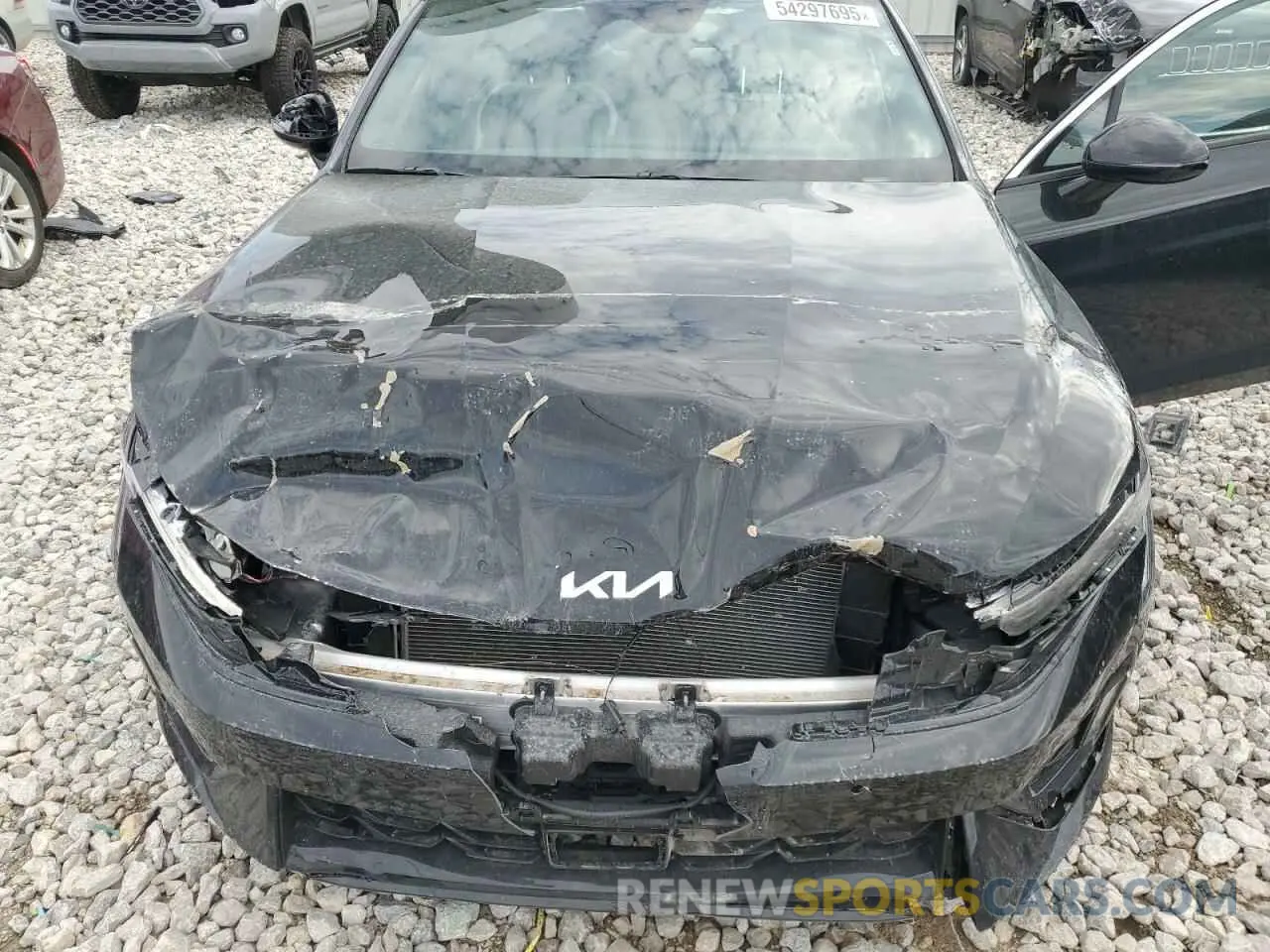 11 Photograph of a damaged car KNAG64J70S5334306 KIA K5 2025