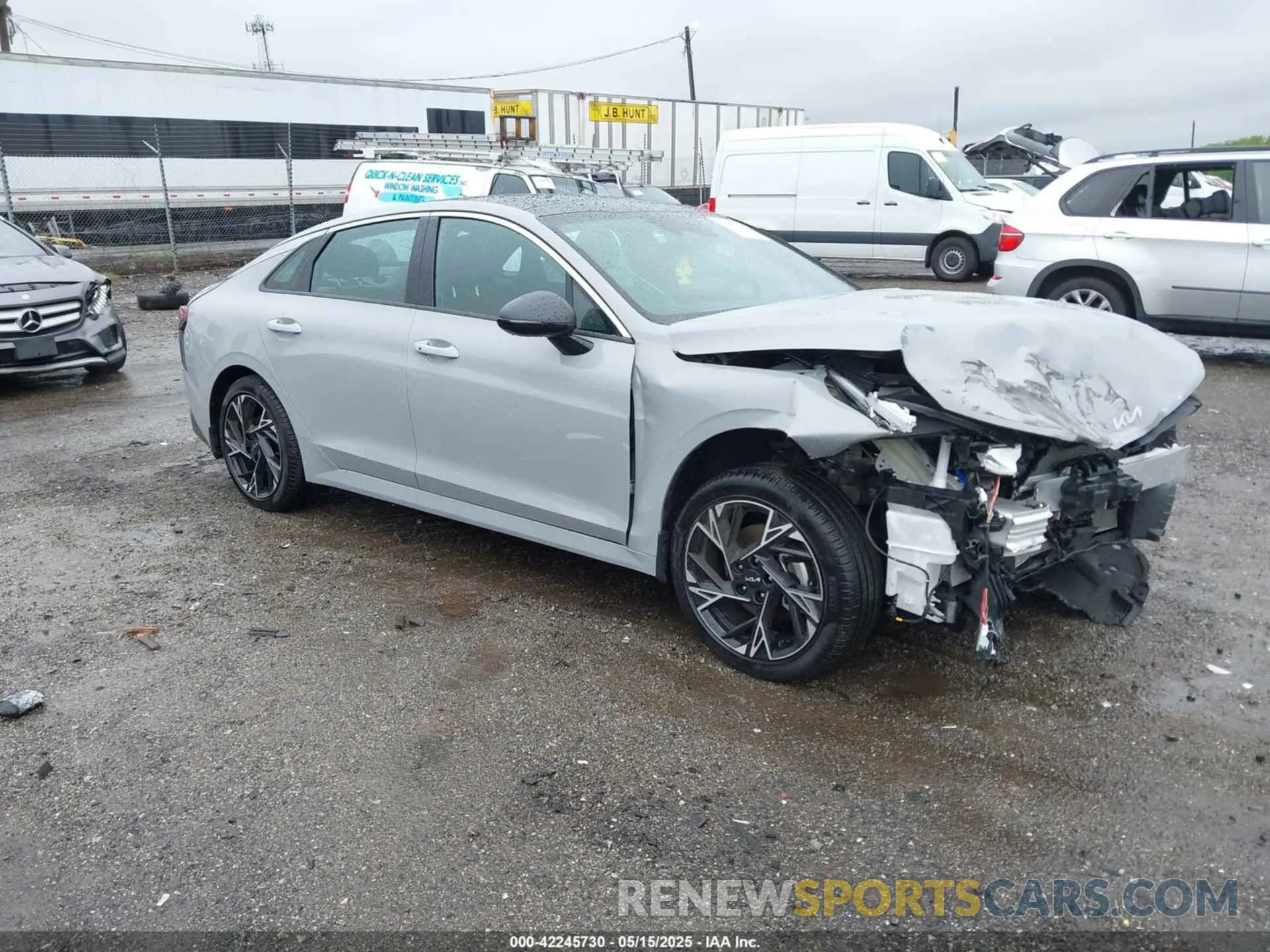 1 Photograph of a damaged car KNAG64J74S5305956 KIA K5 2025