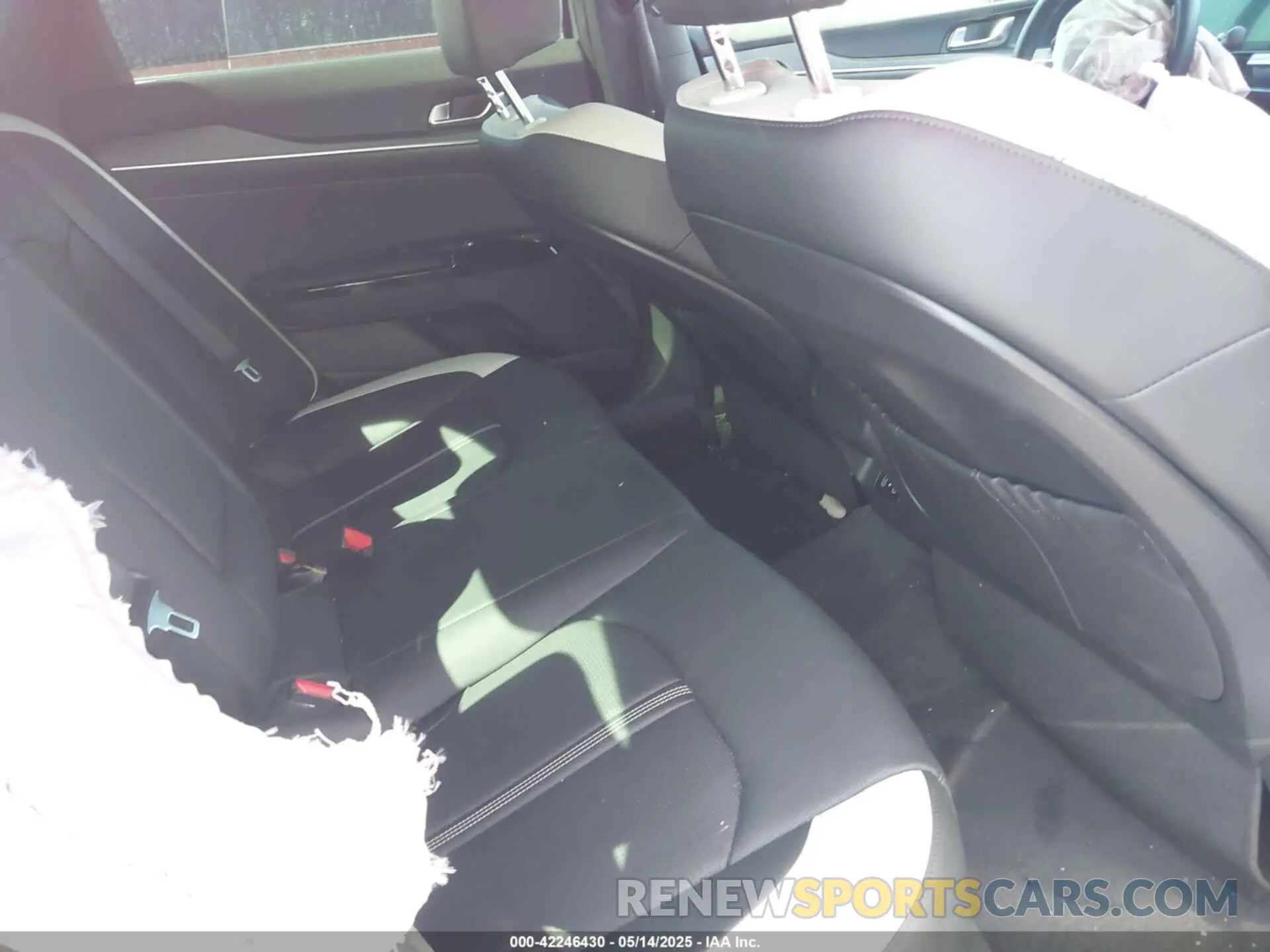 8 Фотография поврежденного автомобиля KNAG64J74S5320148 KIA K5 2025