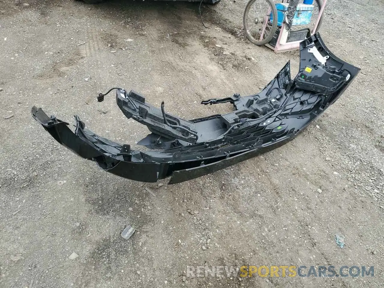 14 Photograph of a damaged car KNAG64J76S5336125 KIA K5 2025