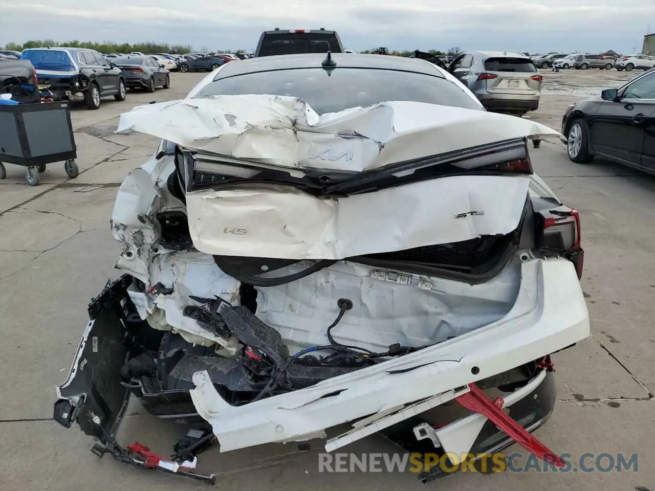 6 Photograph of a damaged car KNAG64J78S5297117 KIA K5 2025