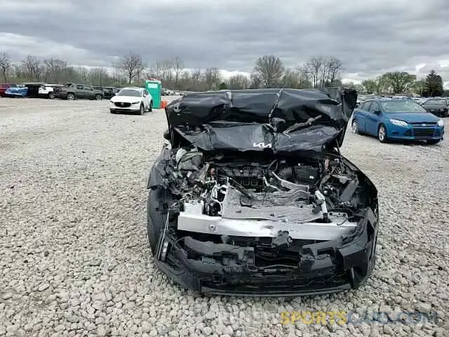 11 Photograph of a damaged car KNAG64J78S5310271 KIA K5 2025