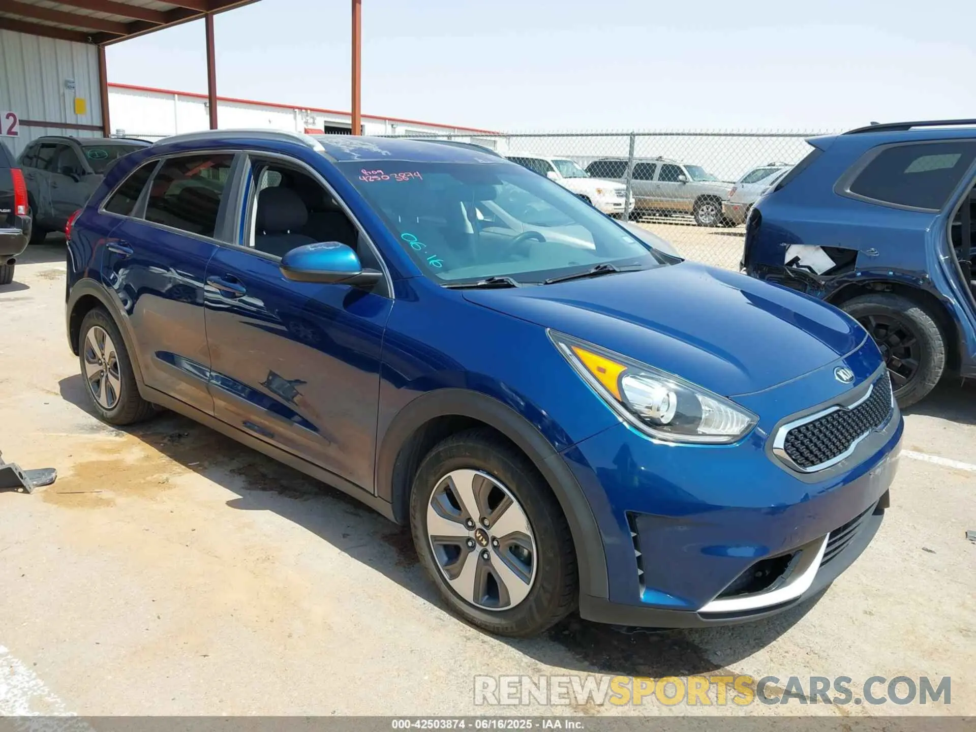 1 Фотография поврежденного автомобиля KNDCB3LC0K5276232 KIA NIRO 2019