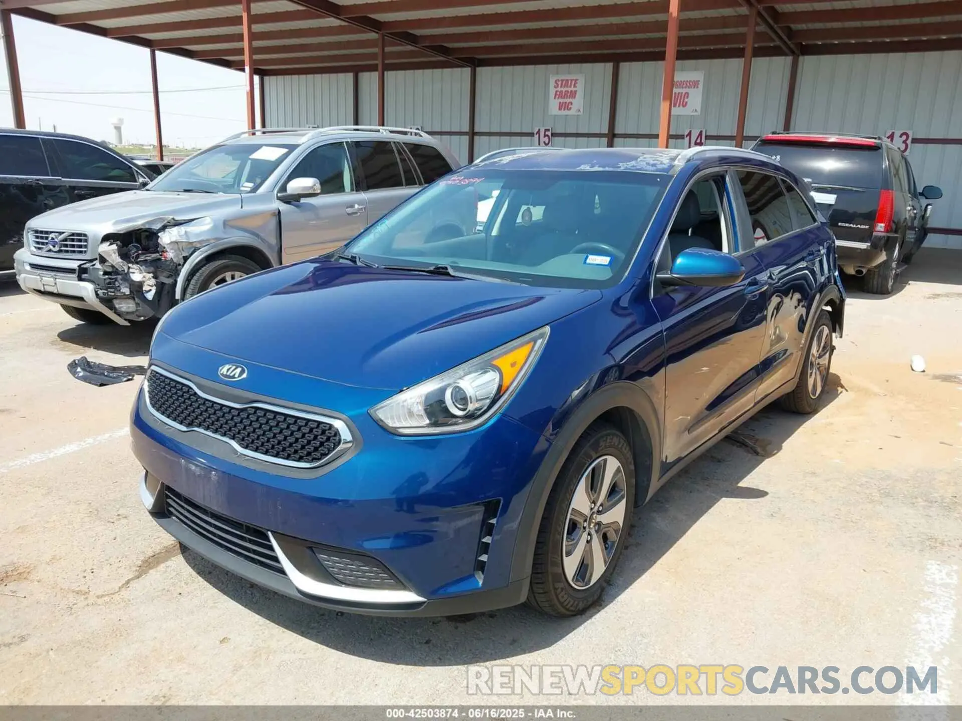 2 Фотография поврежденного автомобиля KNDCB3LC0K5276232 KIA NIRO 2019