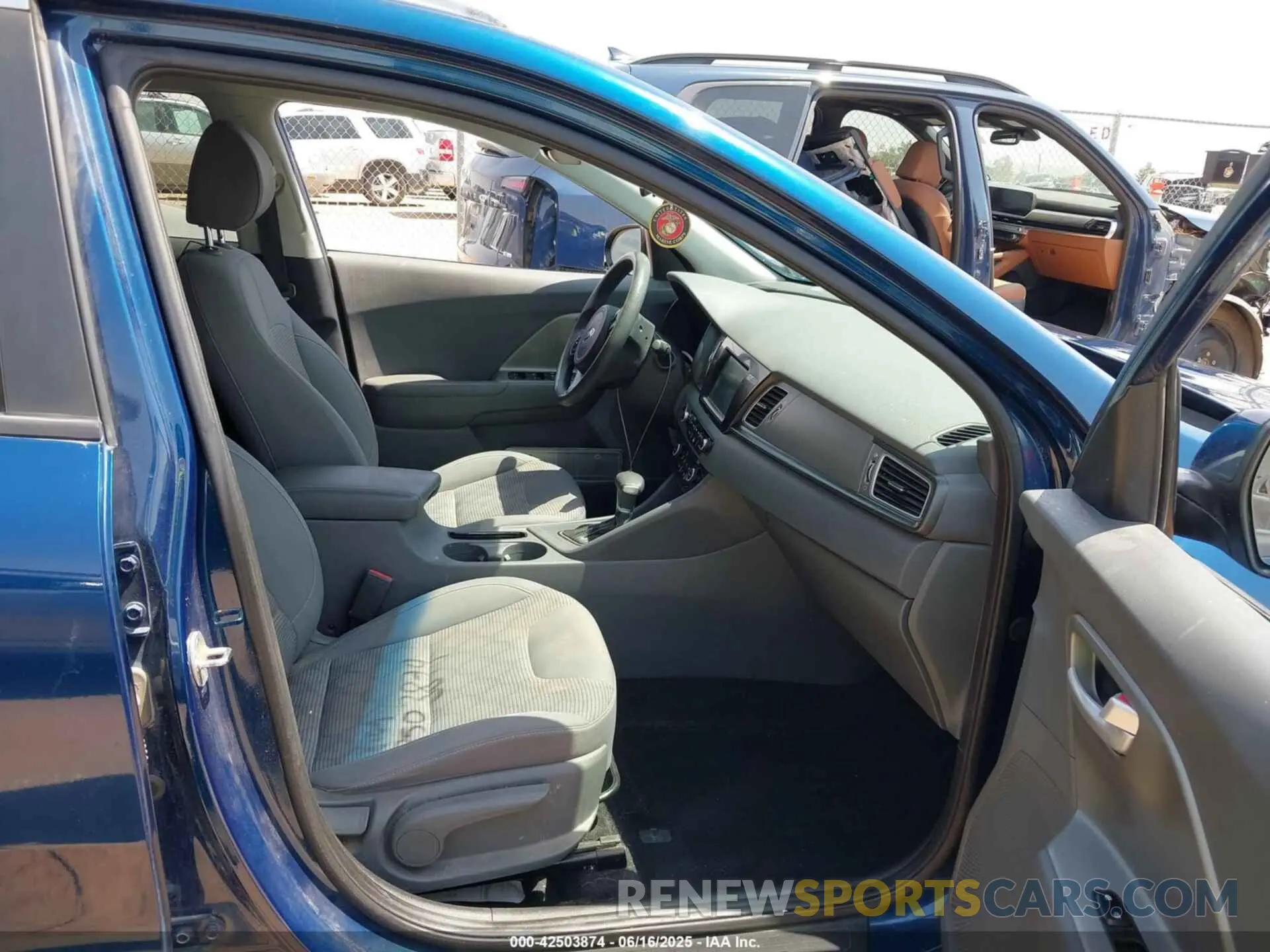 5 Фотография поврежденного автомобиля KNDCB3LC0K5276232 KIA NIRO 2019