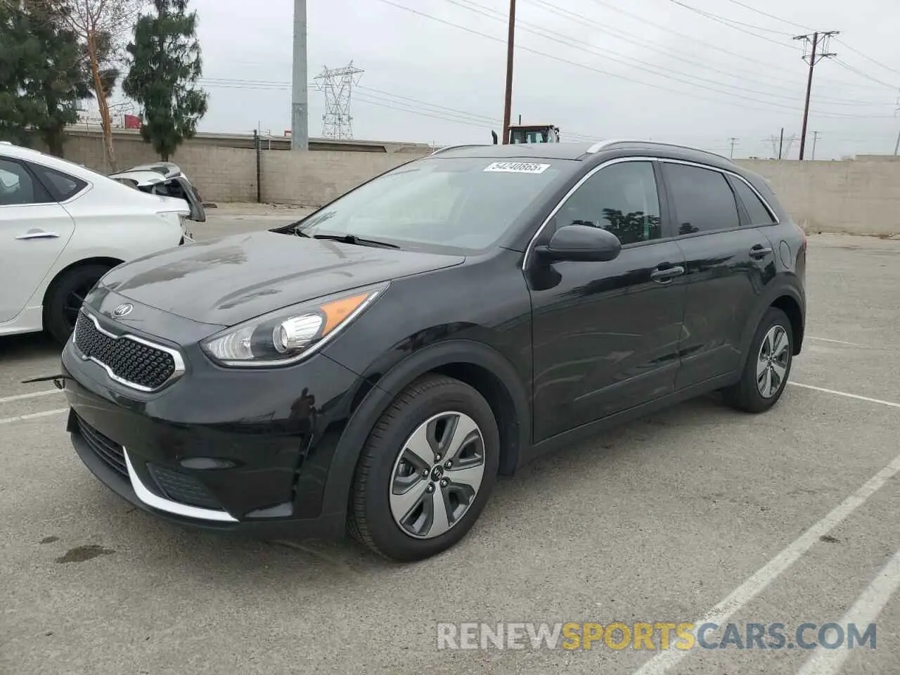 1 Photograph of a damaged car KNDCB3LC0K5341113 KIA NIRO 2019