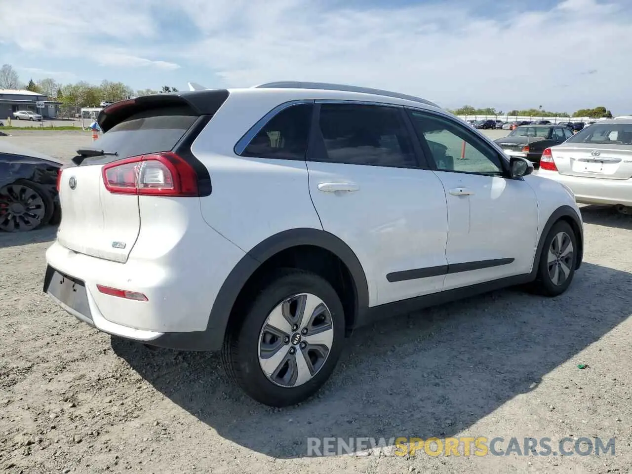 3 Фотография поврежденного автомобиля KNDCB3LC1K5266082 KIA NIRO 2019