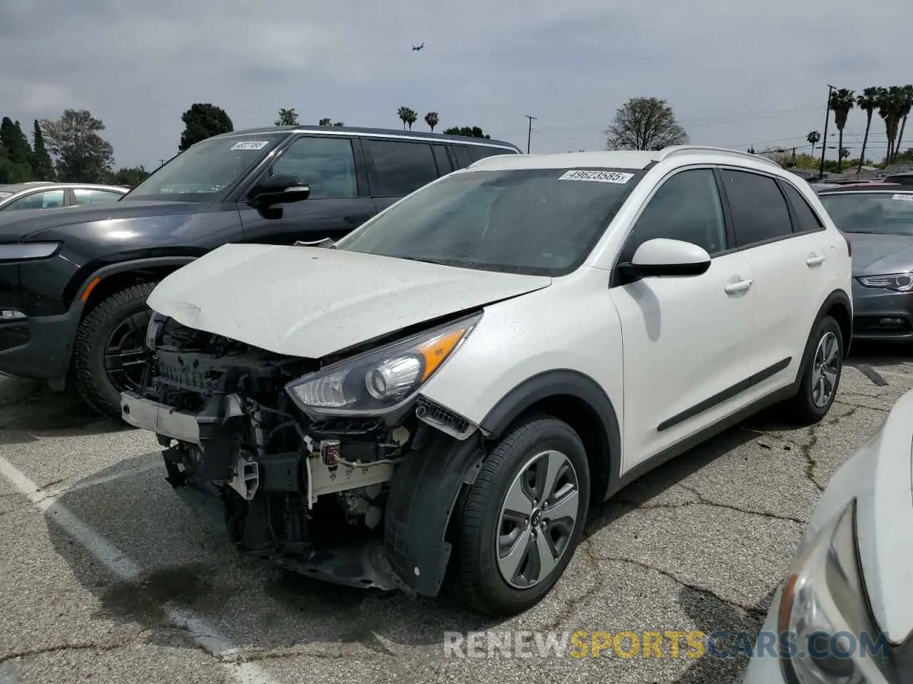 1 Photograph of a damaged car KNDCB3LC1K5298157 KIA NIRO 2019