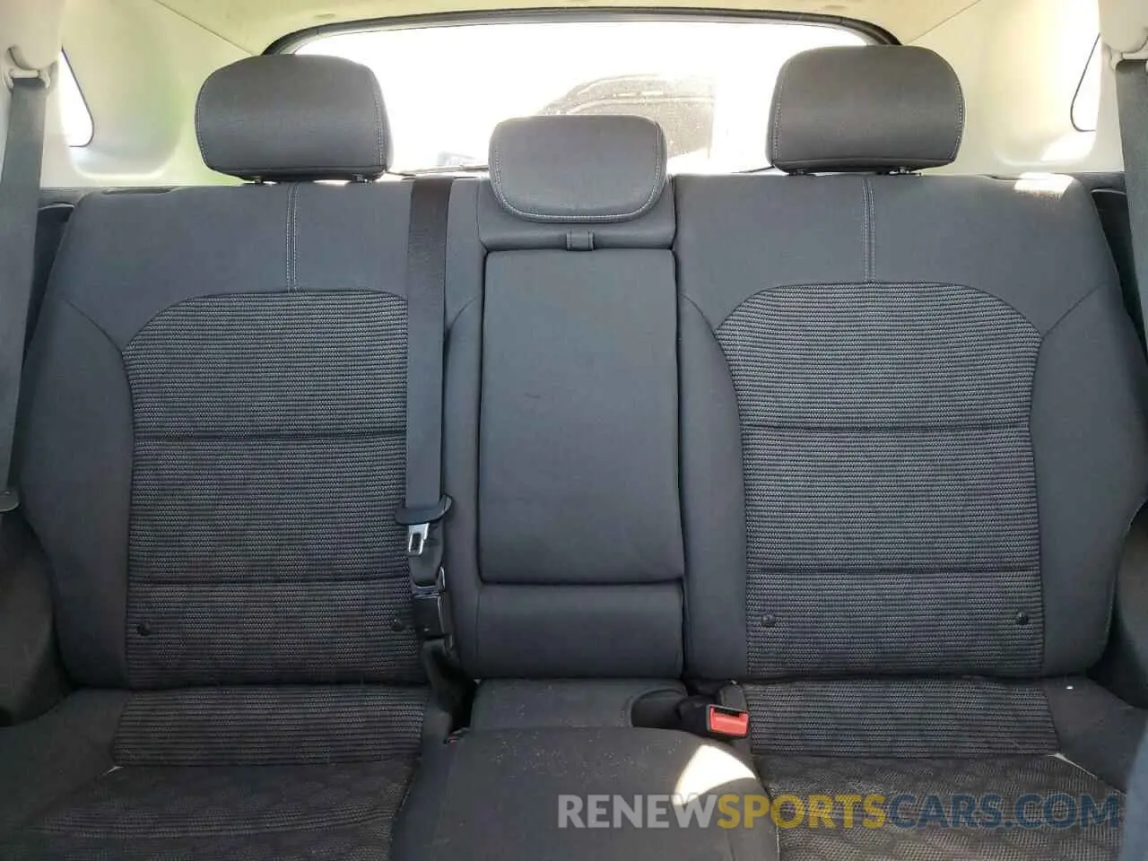 10 Photograph of a damaged car KNDCB3LC1K5298157 KIA NIRO 2019