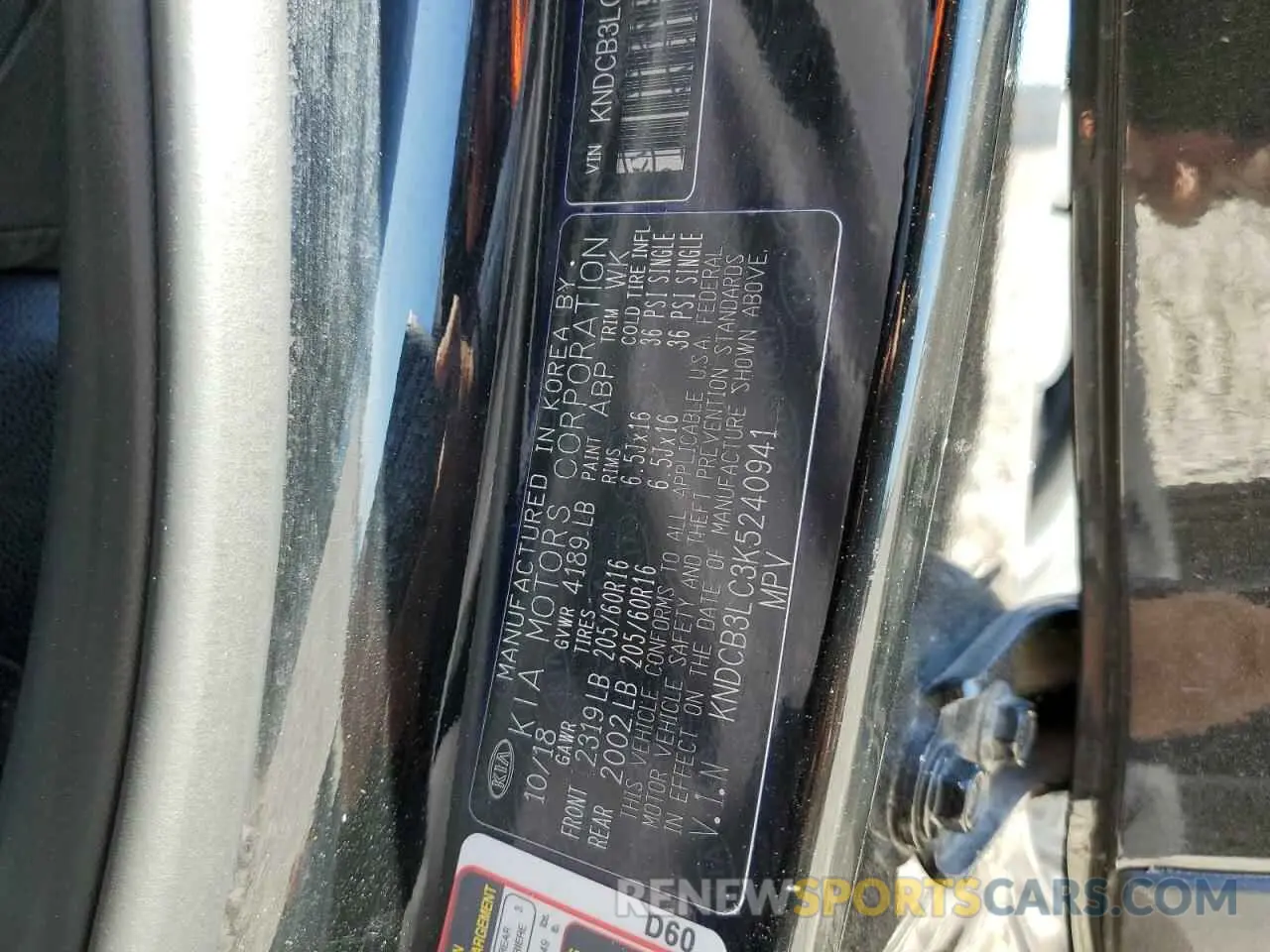 15 Photograph of a damaged car KNDCB3LC3K5240941 KIA NIRO 2019