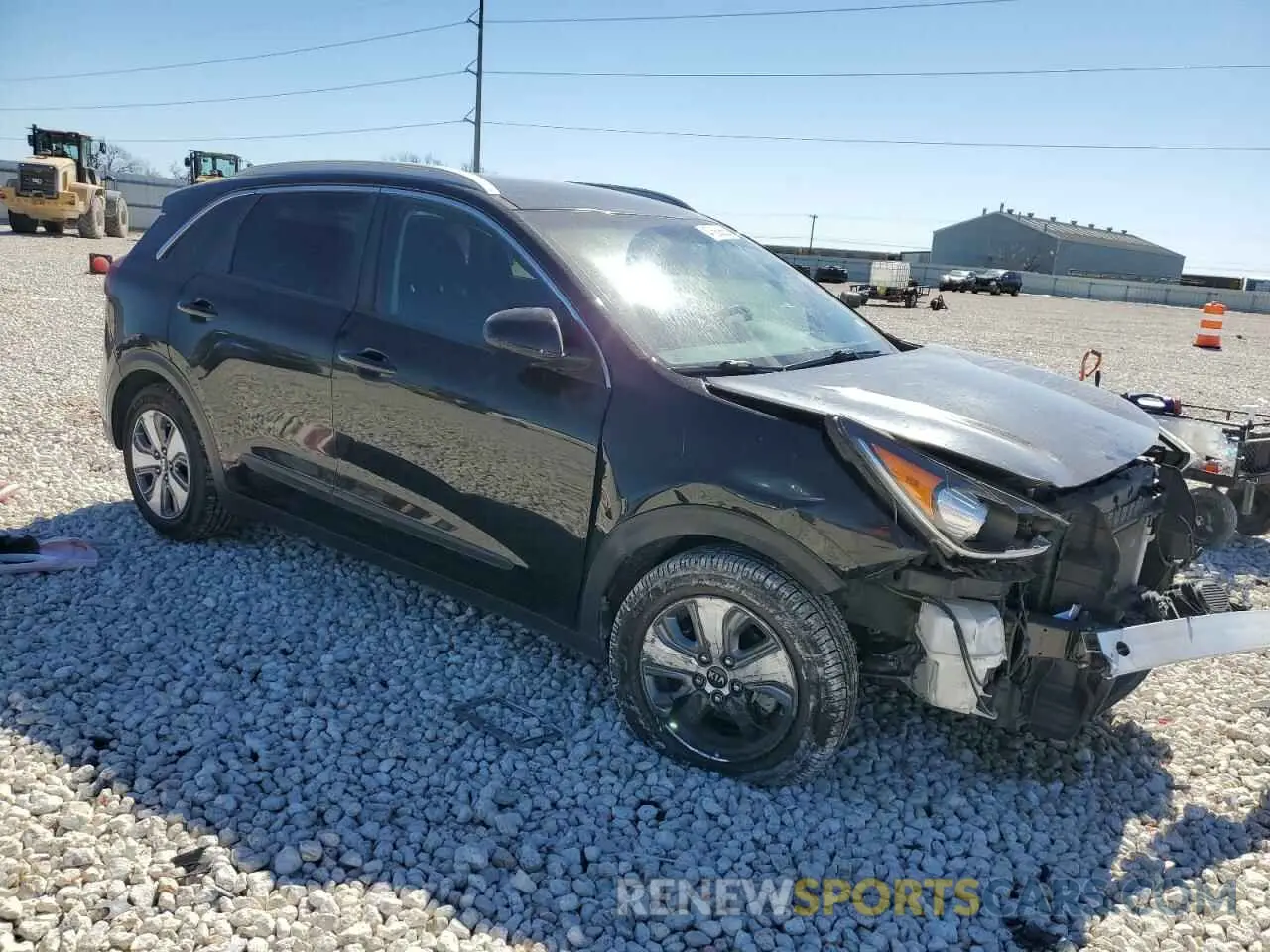 4 Photograph of a damaged car KNDCB3LC3K5240941 KIA NIRO 2019