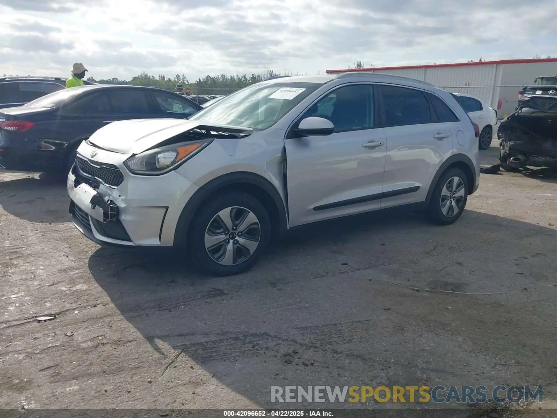 2 Photograph of a damaged car KNDCB3LC7K5231434 KIA NIRO 2019