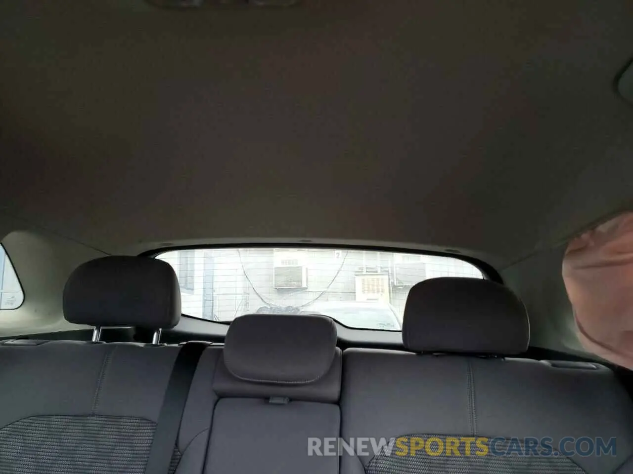 10 Photograph of a damaged car KNDCB3LC7K5243082 KIA NIRO 2019