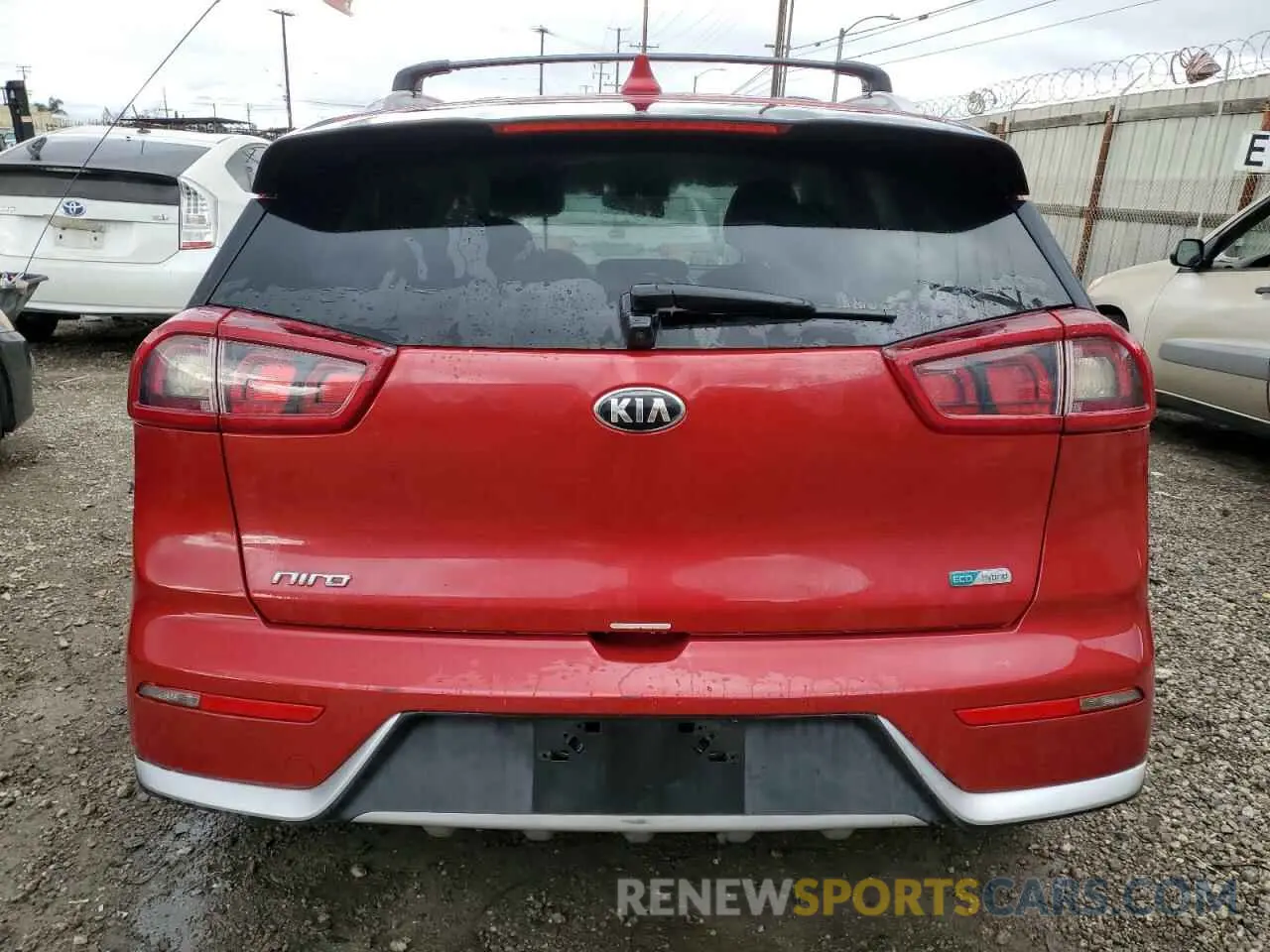 6 Photograph of a damaged car KNDCB3LC7K5243082 KIA NIRO 2019