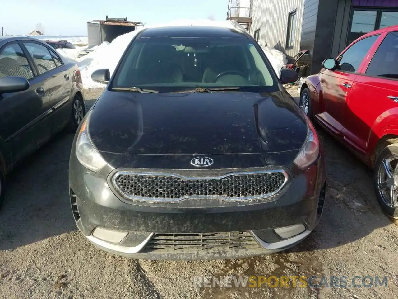 5 Photograph of a damaged car KNDCB3LC7K5257225 KIA NIRO 2019