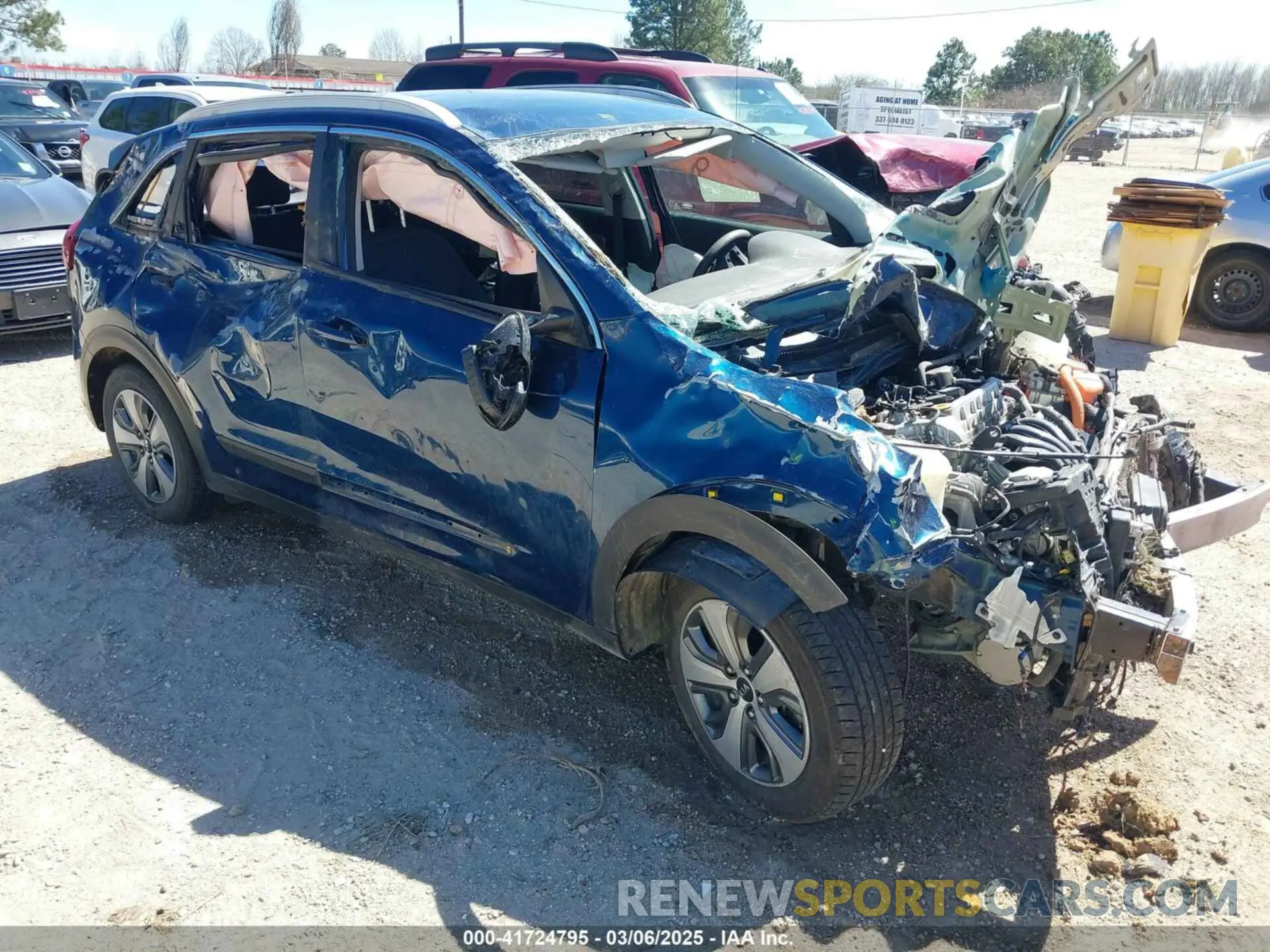 1 Фотография поврежденного автомобиля KNDCB3LCXK5257171 KIA NIRO 2019