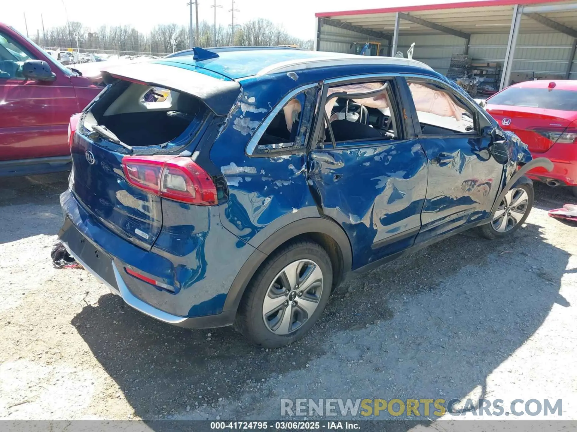 4 Фотография поврежденного автомобиля KNDCB3LCXK5257171 KIA NIRO 2019