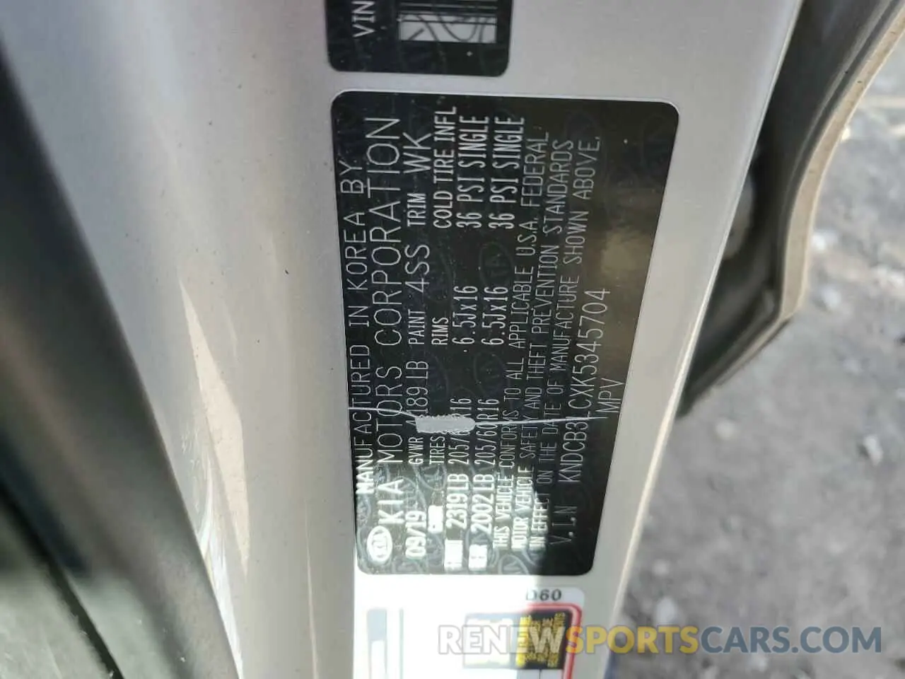 12 Photograph of a damaged car KNDCB3LCXK5345704 KIA NIRO 2019