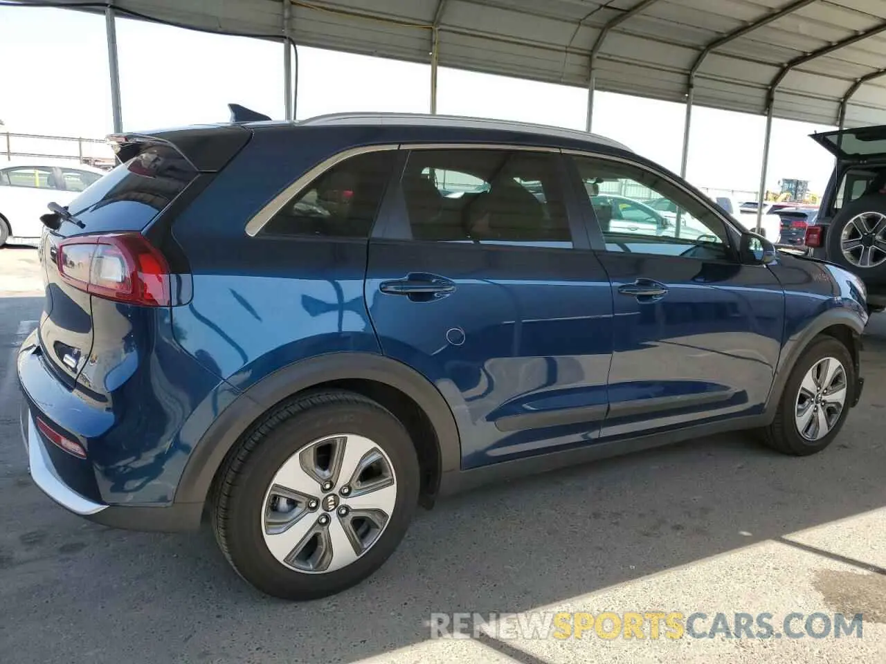 3 Фотография поврежденного автомобиля KNDCB3LCXK5346092 KIA NIRO 2019