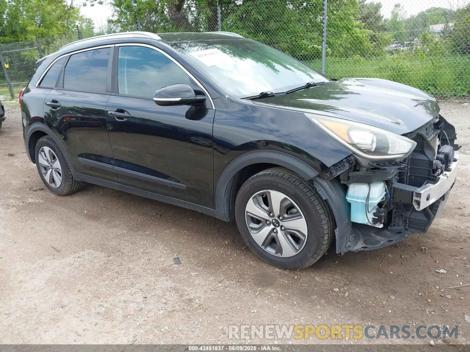 1 Фотография поврежденного автомобиля KNDCC3LC1K5221690 KIA NIRO 2019