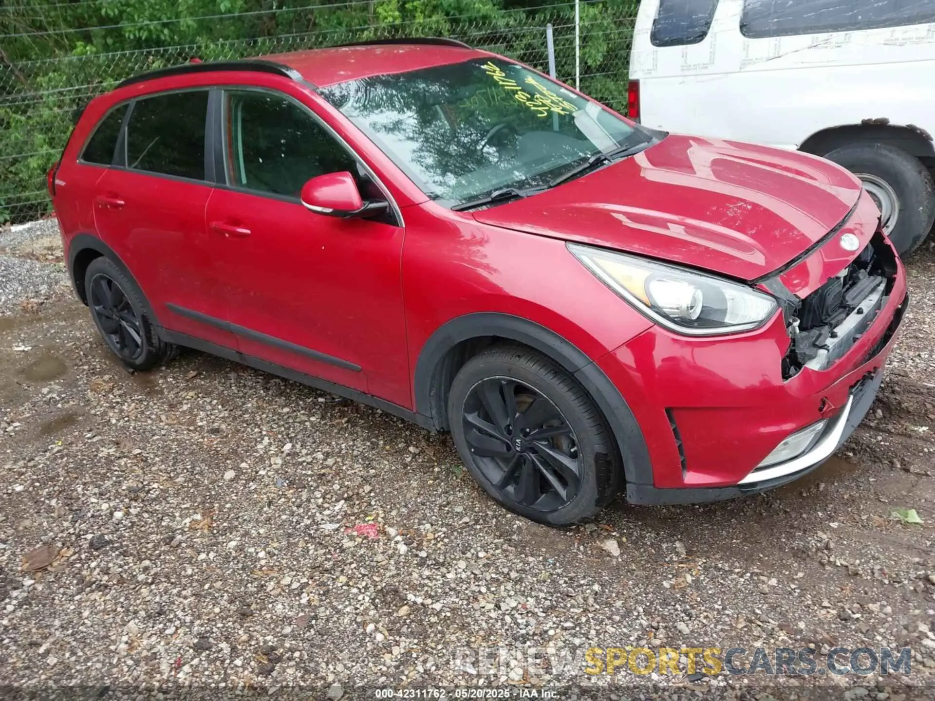 1 Photograph of a damaged car KNDCC3LC1K5262689 KIA NIRO 2019
