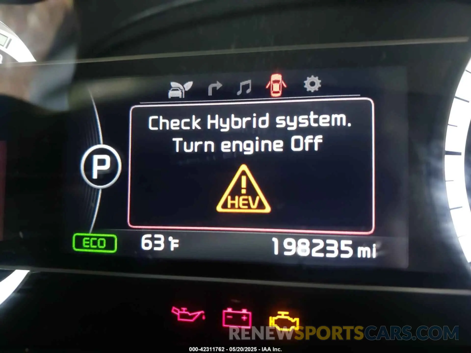 15 Photograph of a damaged car KNDCC3LC1K5262689 KIA NIRO 2019