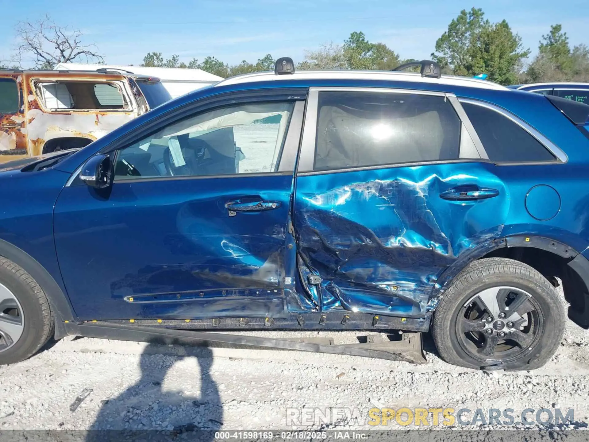 6 Фотография поврежденного автомобиля KNDCC3LC2K5265519 KIA NIRO 2019