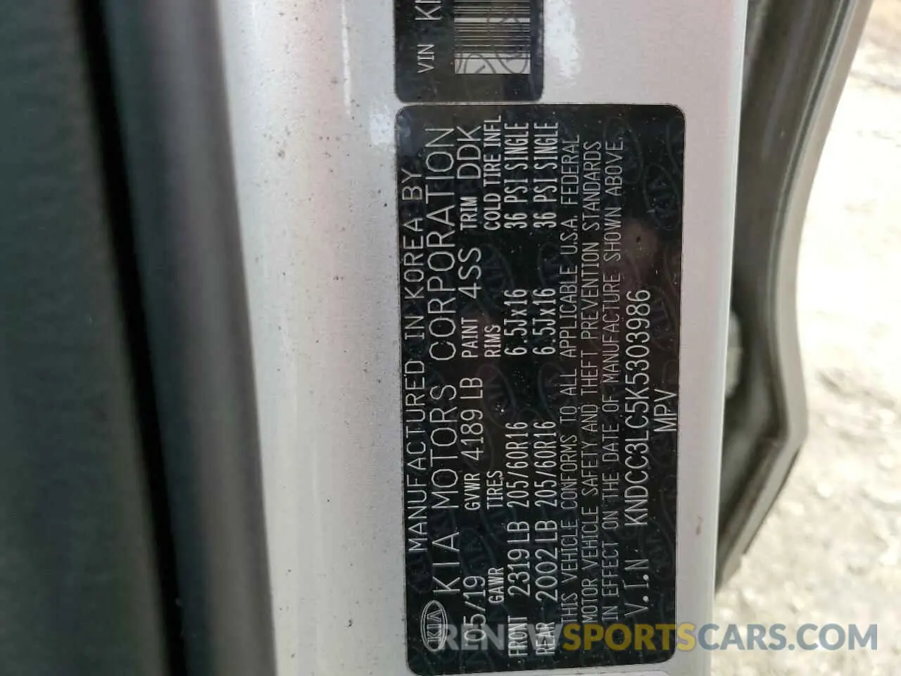 14 Photograph of a damaged car KNDCC3LC5K5303986 KIA NIRO 2019