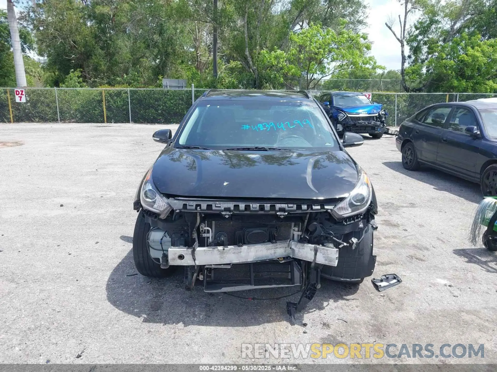 12 Фотография поврежденного автомобиля KNDCC3LC7K5265421 KIA NIRO 2019