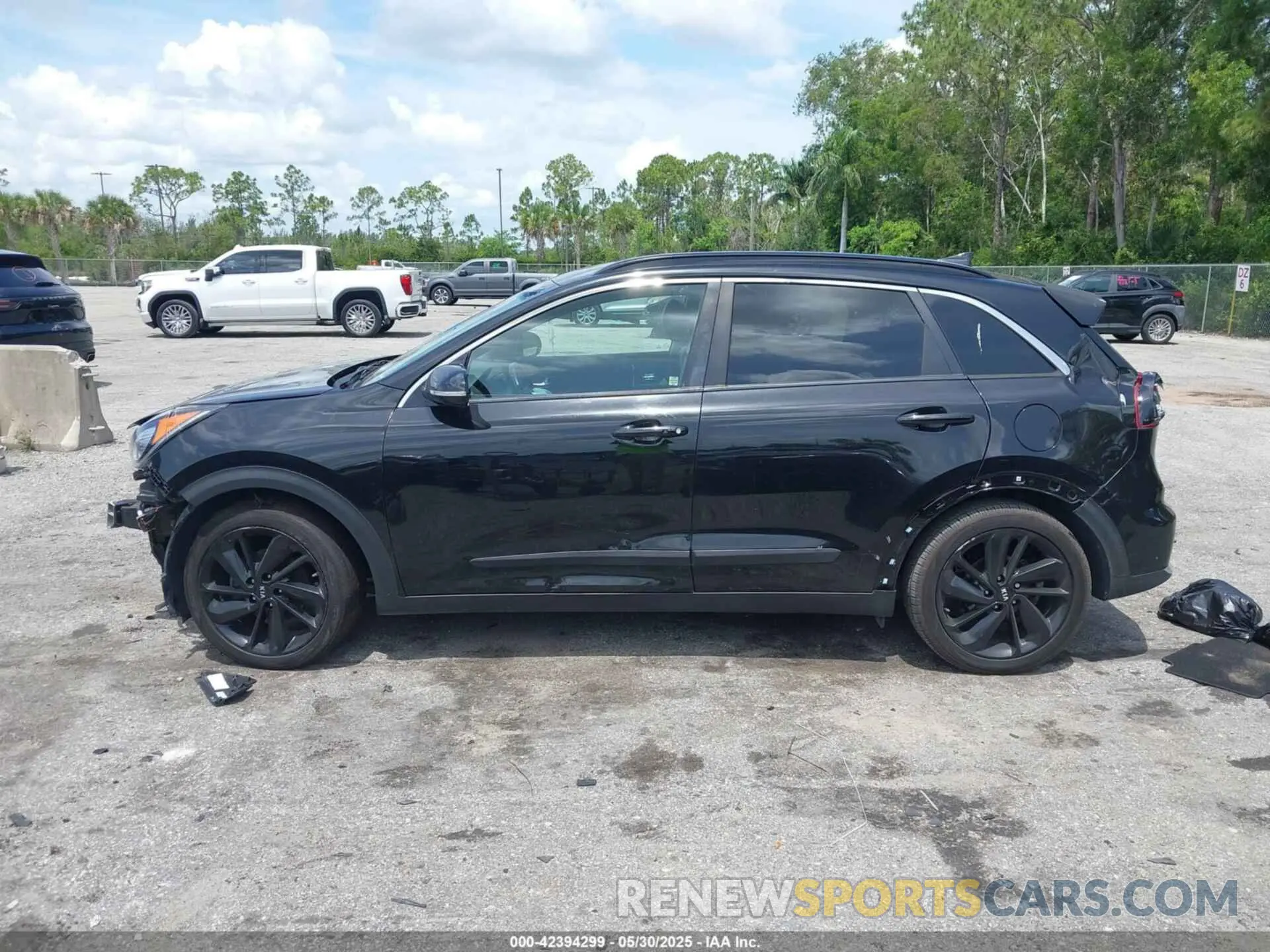 14 Фотография поврежденного автомобиля KNDCC3LC7K5265421 KIA NIRO 2019