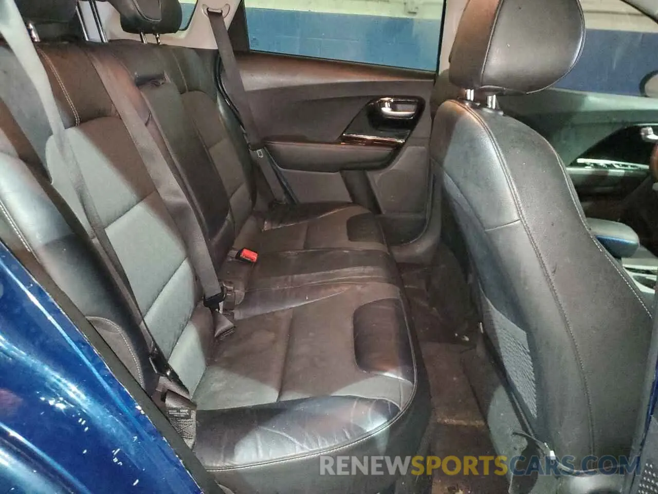 11 Photograph of a damaged car KNDCC3LC9K5225891 KIA NIRO 2019