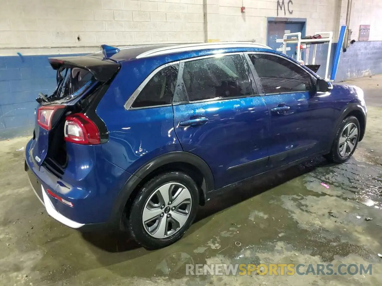 3 Photograph of a damaged car KNDCC3LC9K5225891 KIA NIRO 2019