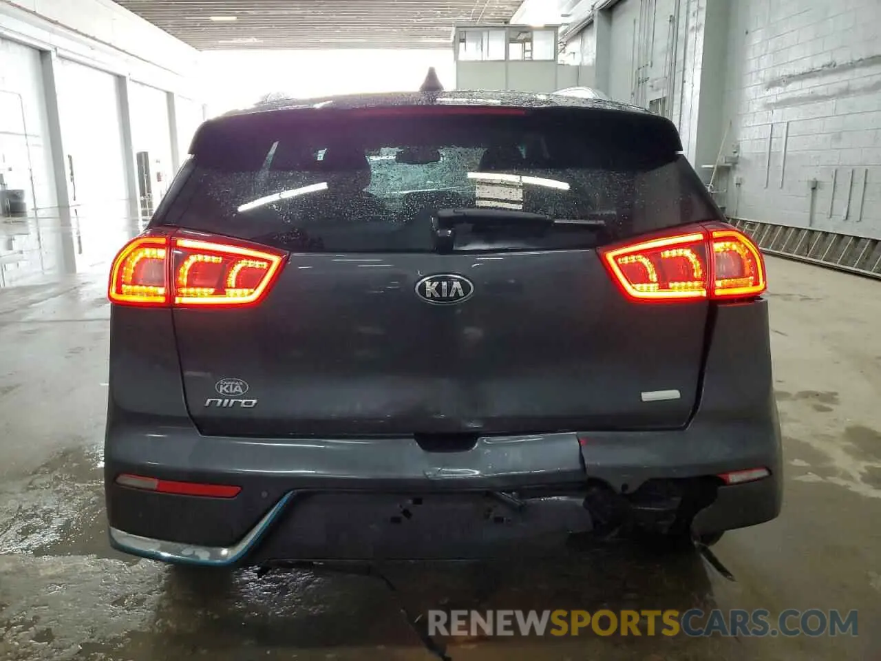 6 Photograph of a damaged car KNDCC3LD1K5325511 KIA NIRO 2019
