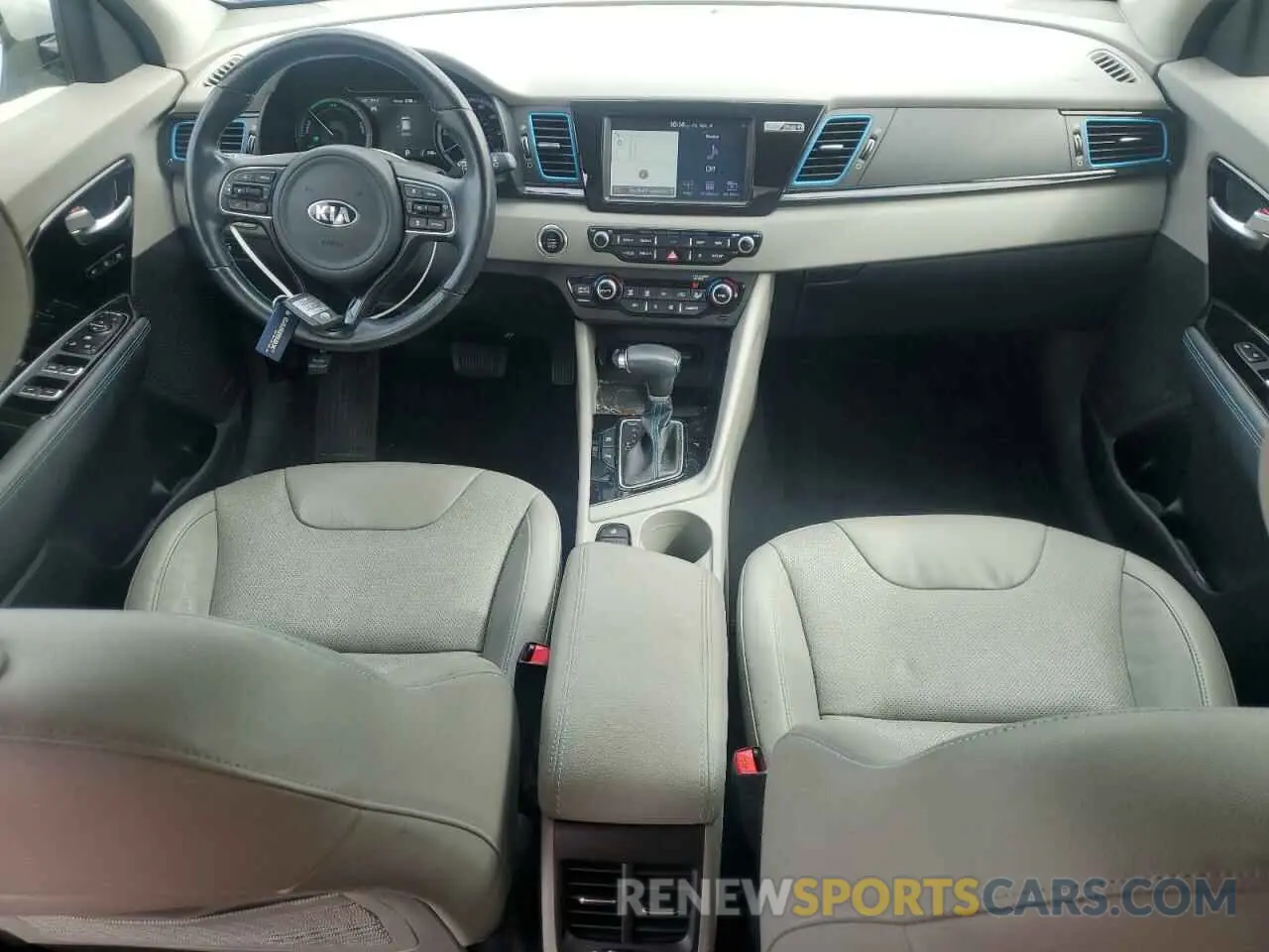 8 Photograph of a damaged car KNDCC3LD2K5344746 KIA NIRO 2019