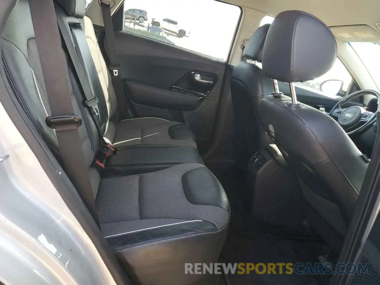 11 Фотография поврежденного автомобиля KNDCC3LG0K5024139 KIA NIRO 2019