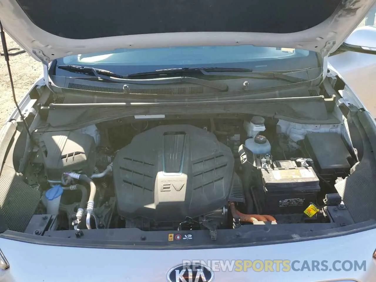 12 Photograph of a damaged car KNDCC3LG8K5024177 KIA NIRO 2019