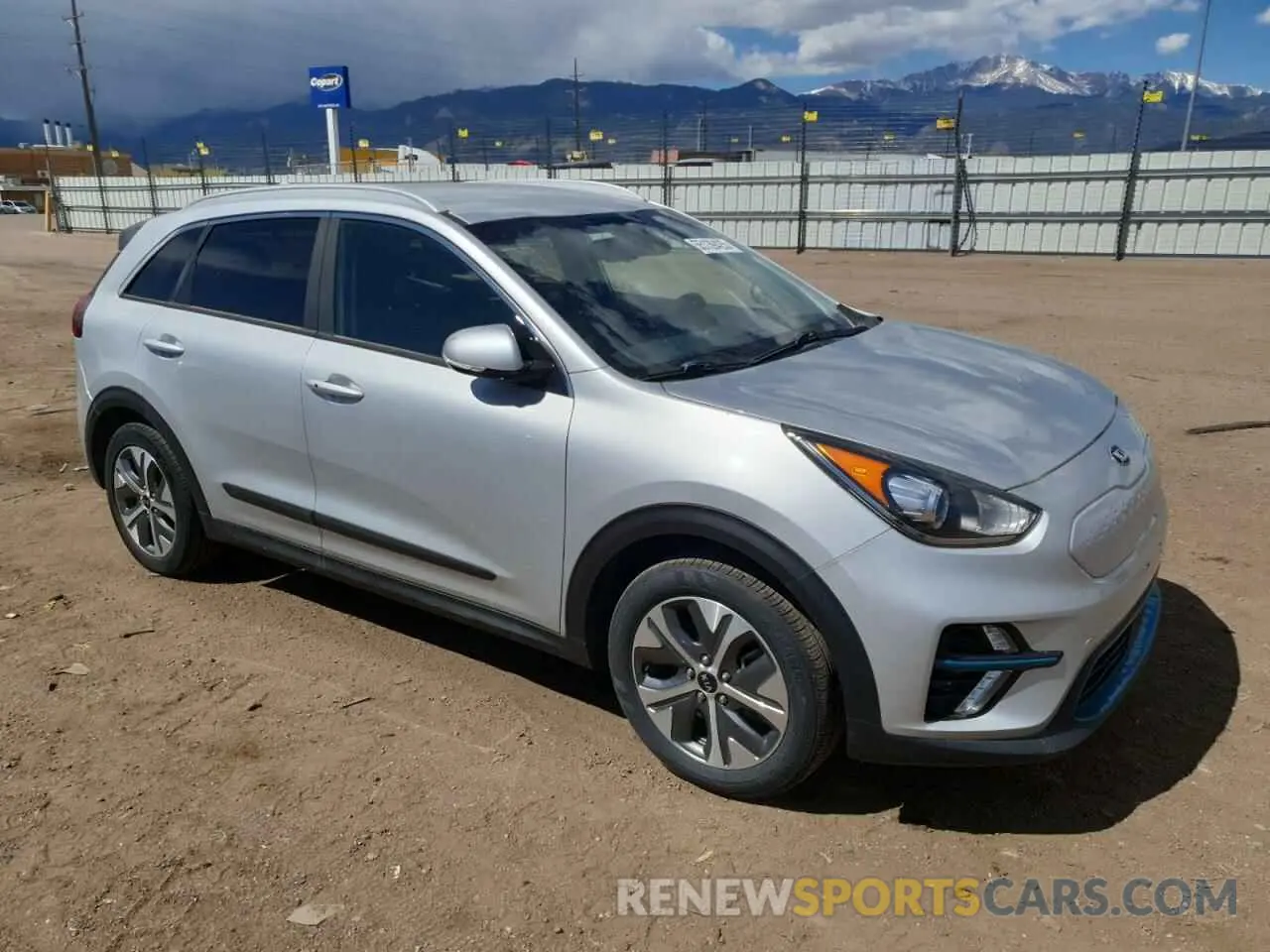 4 Photograph of a damaged car KNDCC3LG9K5024124 KIA NIRO 2019