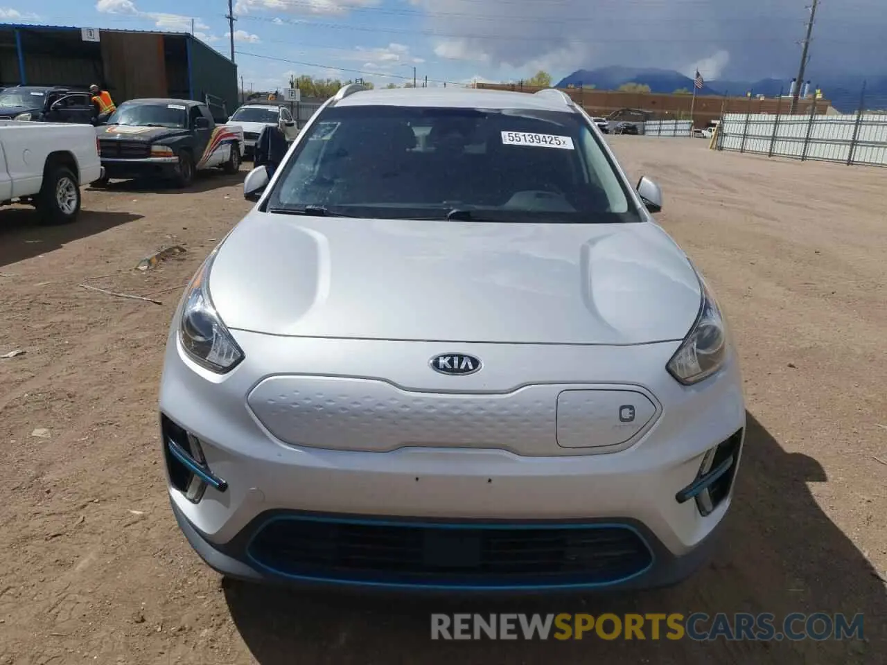 5 Photograph of a damaged car KNDCC3LG9K5024124 KIA NIRO 2019